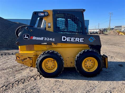 john deere 324 skid steer